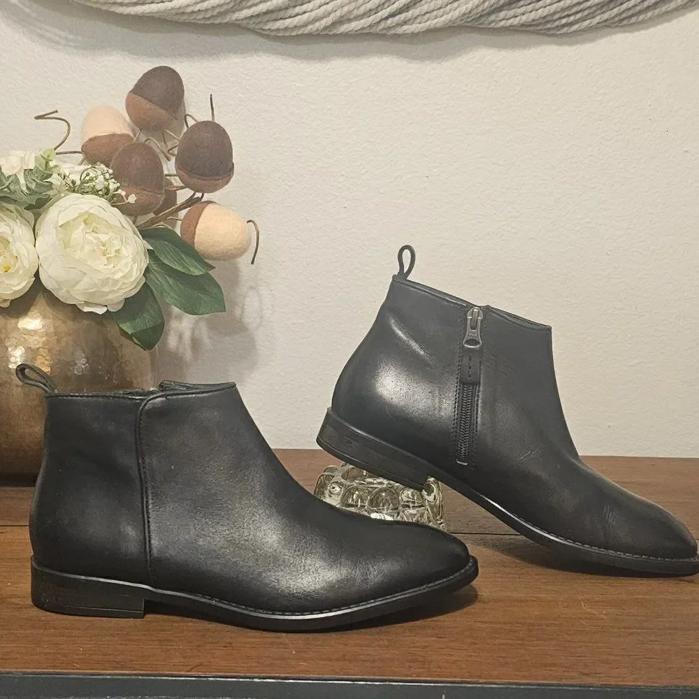 Gravity Pope Ziba Ankle Boots Sz 38 (US 7.5)